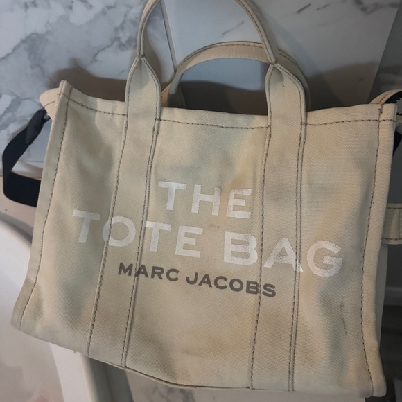 Marc Jacobs Beige Tote Bag with Black Strap - Picture 5 of 6